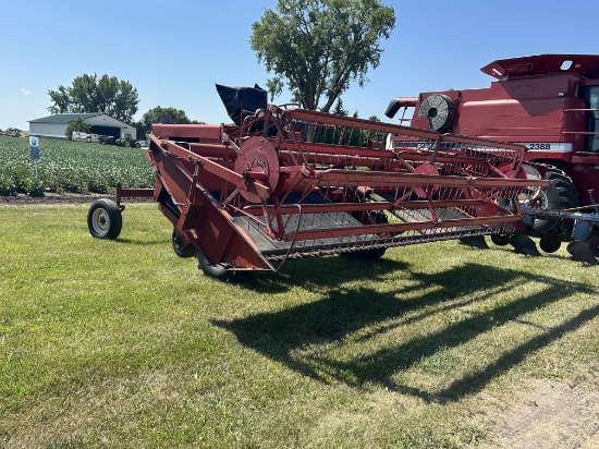 IH Model 4000 Swather