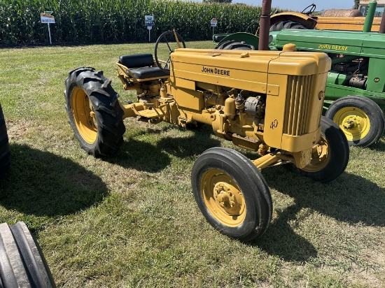 JD Model 40 Tractor