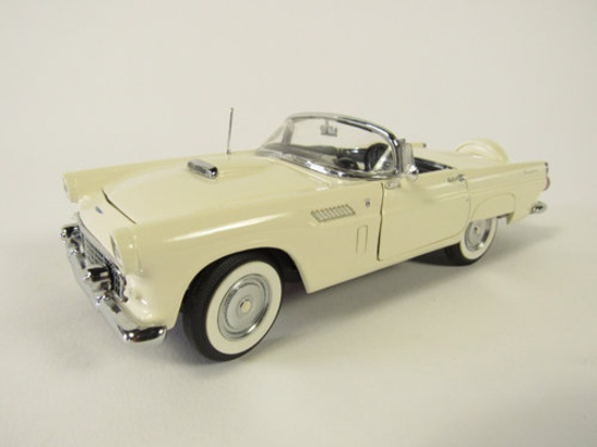 1965 Ford Thunderbird in colonial white Danbury Mint 1:24 scale die-cast model car.