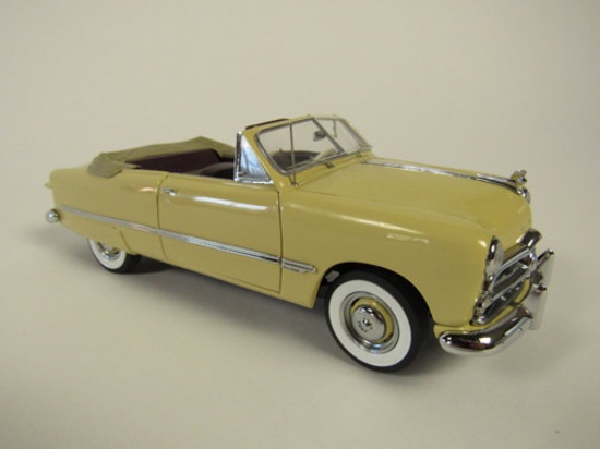 1949 Ford Custom Convertible Danbury Mint 1:24 scale diecast model car.