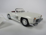 1960 Mercedes-Benz 300 SL D4CLECC IX Limited Edition Franklin Mint 1:24 scale die-cast car.