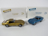 1971 Corvette LE and 1972 Corvette Convertible Danbury Mint 1:24 scale diecast model cars.