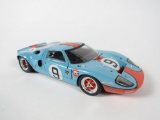 1968 Ford GT40 Le Mans 1:24 scale diecast model by Creative Masters.