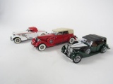 Stylish lot of 3 Franklin Mint 1:24 scale diecast models.