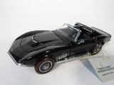 1969 Corvette 427 Coupe Mint Models LE Franklin Mint 1:24 scale die cast model car. #105 of 750.