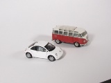 Lot of two Franklin Mint Volkswagen 1:24 scale die-cast models.