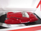 1939 Delahaye 165 M Cabriolet 1:24 DCC scale LE diecast model. One of only 350 ever made.
