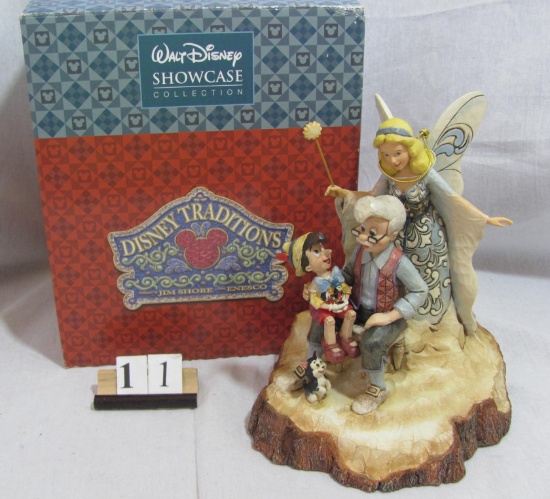1 in lot Pinocchio Figurine in box
