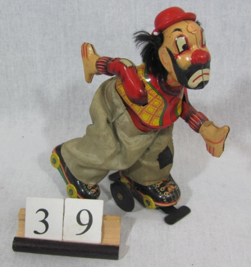 1 in lot, Hobo Clown - wind up wind up works - tin clown moves forward on r