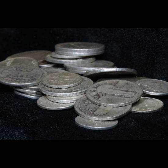 $6.10 face of 90% silver coins including silver Quarters and silver Dimes circulated