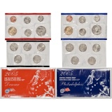 2005 22 piece United States Mint Set w/Sacagawea Dollar in the Original Government packaging