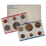 1976 United States Mint Set in Original Government Packaging 10 coins includes 2 Eisenhower Dollars.