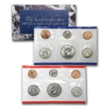 1997 United States Mint Set in Original Government Packaging 10 coins