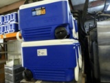 NEW 38 Quart Igloo Cooler w/ Wheels