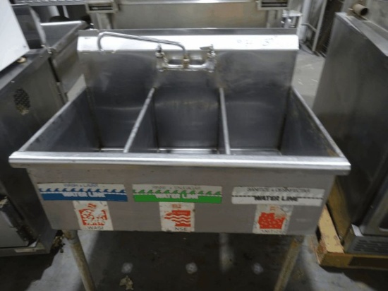 37" Stainless Steel 3 Compartment Utilty  Sink