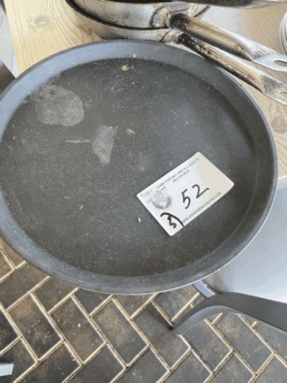14" Non Skid Trays