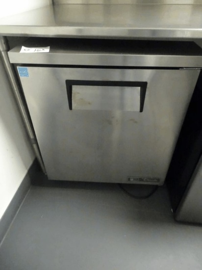True 27" Under Counter Cooler