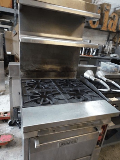 Vulcan 6 Burner Range w/ Convection Oven & Dbl Overshelf