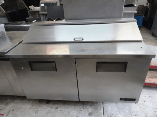 True 60" Sandwich Prep Table