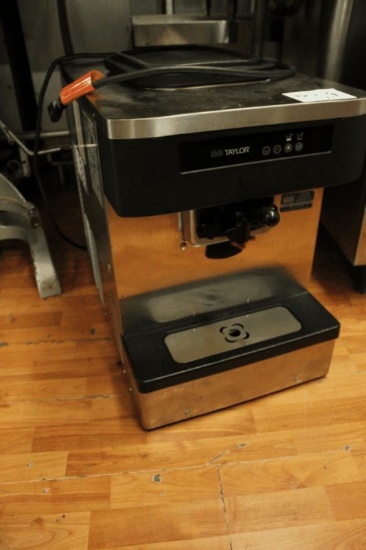 Taylor C152-12 Ice Cream Machine