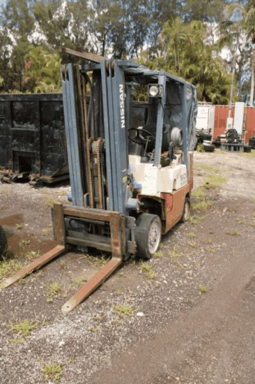 Nissan Optum 50 3 Stage Forklift