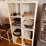White 8 Compartment Cubicle