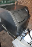 Manitowac Under Counter 200lb Ice Maker