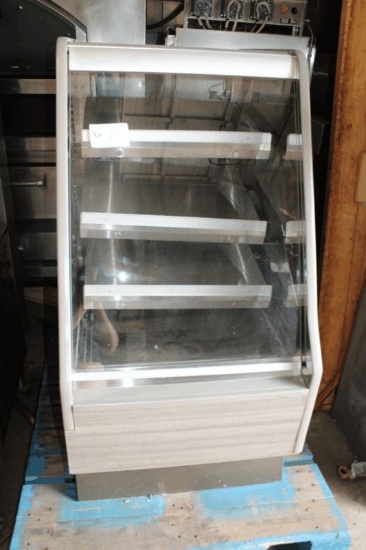 Structural Concept 27" Heated Case