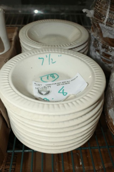 7.5" Beige Bowls