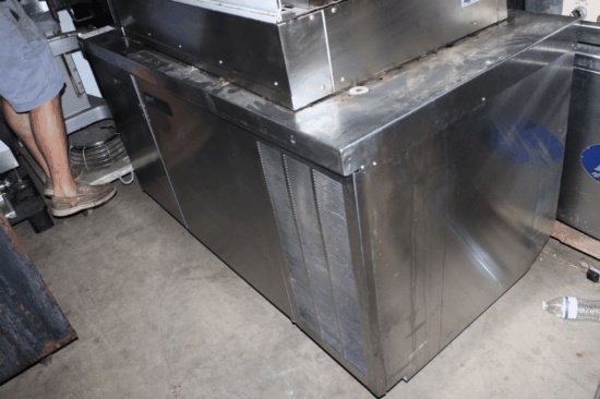 Delfield 5ft Under Counter Cooler