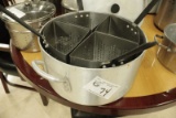 Alum. Stock Pot w/ Lid & Pasta Divider