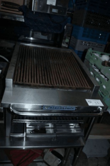 BakersPride 24" Heavy Duty Charbroiler with Broiler