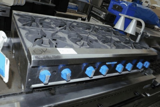 Royal Counter Top 8 Burner Range