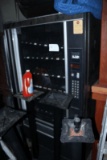Vending Machine with Dollar Bill Changer