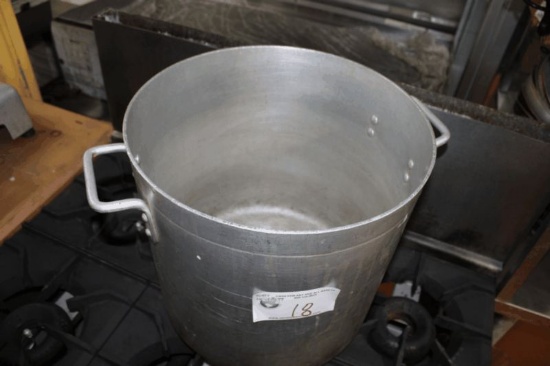 Large Aluminum Stock Pot