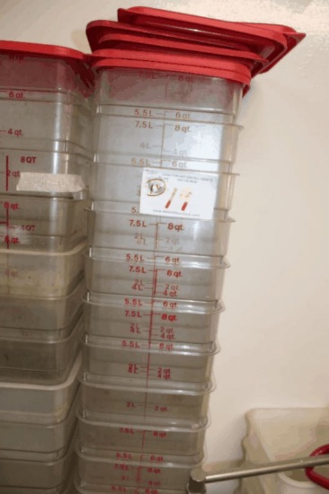 8qt Poly Square Food Storage Containers with Lids