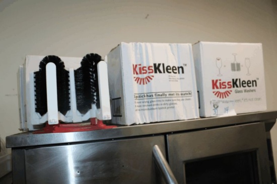 Kiss Kleen Glass Washers