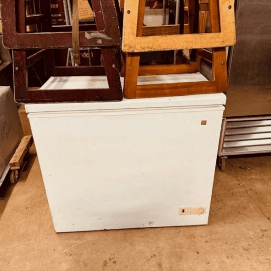 White Chest Freezer