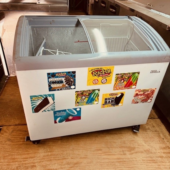 Premium LaVella 4ft Slide Top Ice Cream Freezer