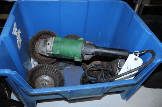 Hitachi 5" Grinder