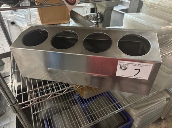 4 Hole Insulated Ice Bath