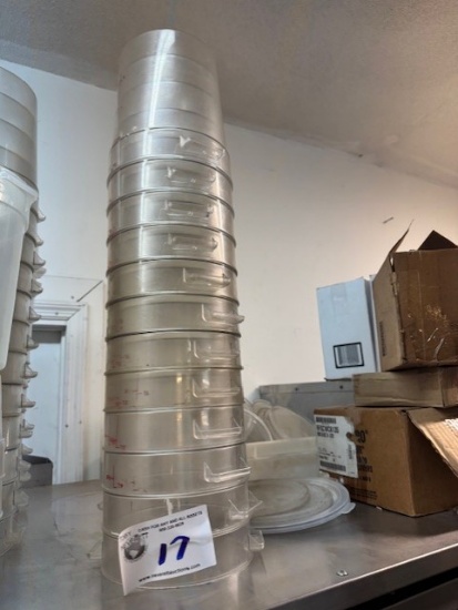 4 Quart Poly Food Storage Bins with Lids