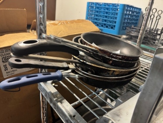 Asorted 8" Fry Pans