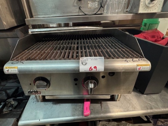 APW Wyatt 24" LP Char-Broiler