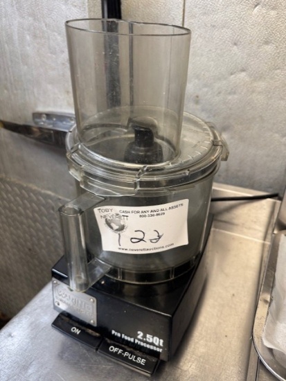 2.5" Quart Waring Food Processor