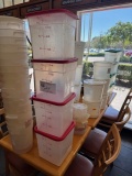 7.5 Square Food Storage Containers with Lids
