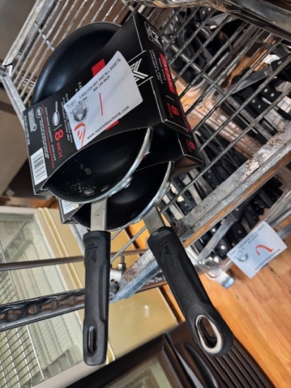 Member's Mark 8" Non Skid Fry Pan