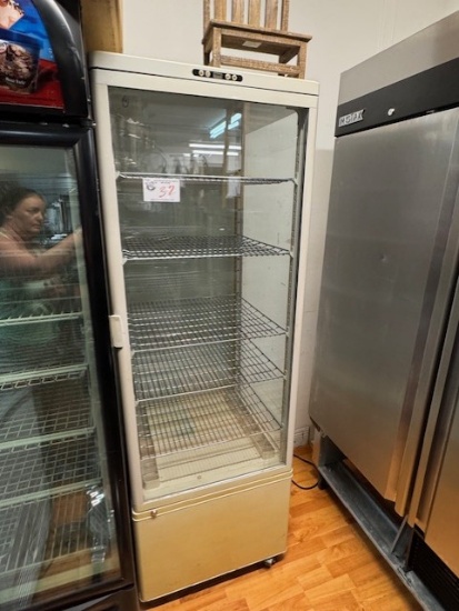 4 Sided Glass Dessert Cooler