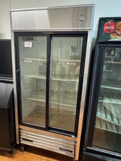 True TSD-33G Slide Door Cooler