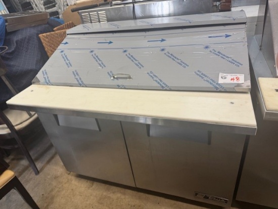 True TSSU-48-16 Mega Top Sandwich Prep Table